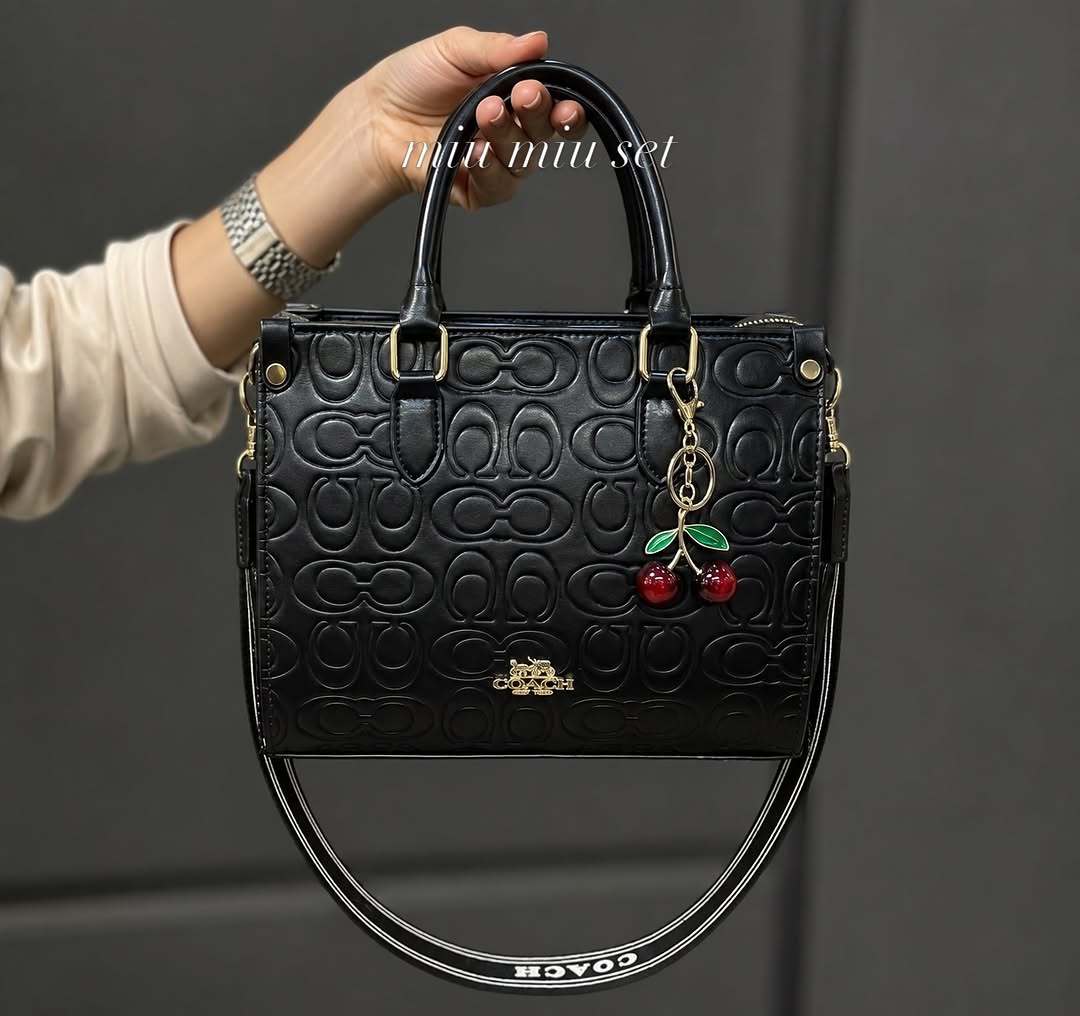 کیف کوچ MiuMiu با آویز گیلاس